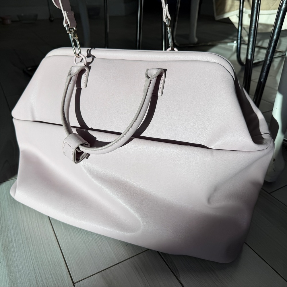 BEIS Wicked Weekender Travel Bag in Pink - Picture 11 of 13